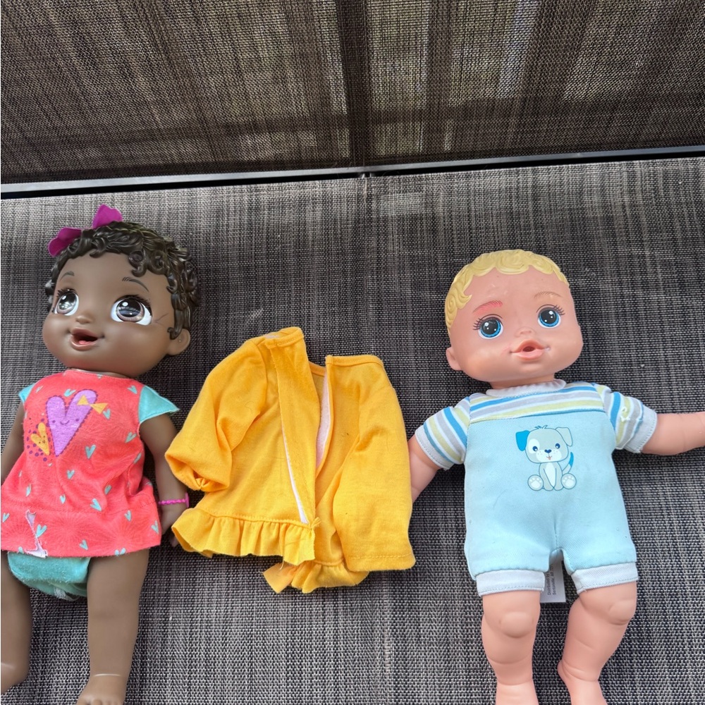 - Kids Dolls and Outfit